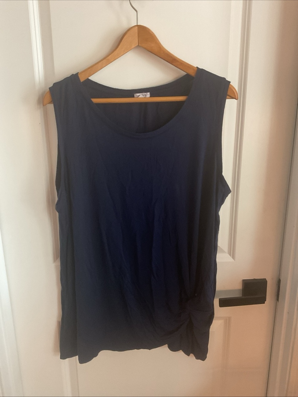 Westport - Navy Sleeveless Knot-Hem Tank Top - Ladies Size 2X